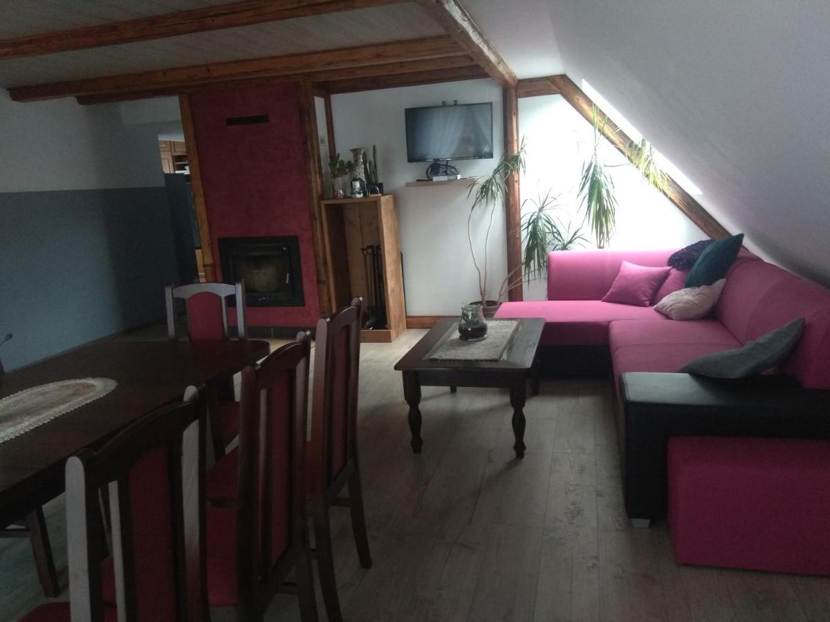 Farcik Pokoje Goscinne Nowa Wies  Buitenkant foto